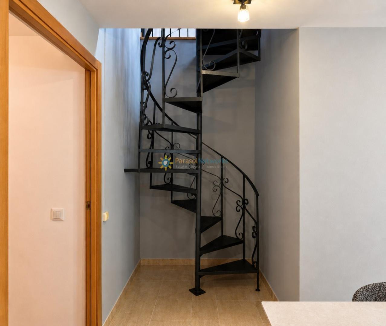 Villa for Sale in Ontinyent