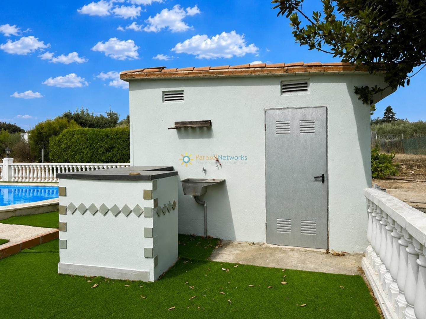 Villa for Sale in Ontinyent