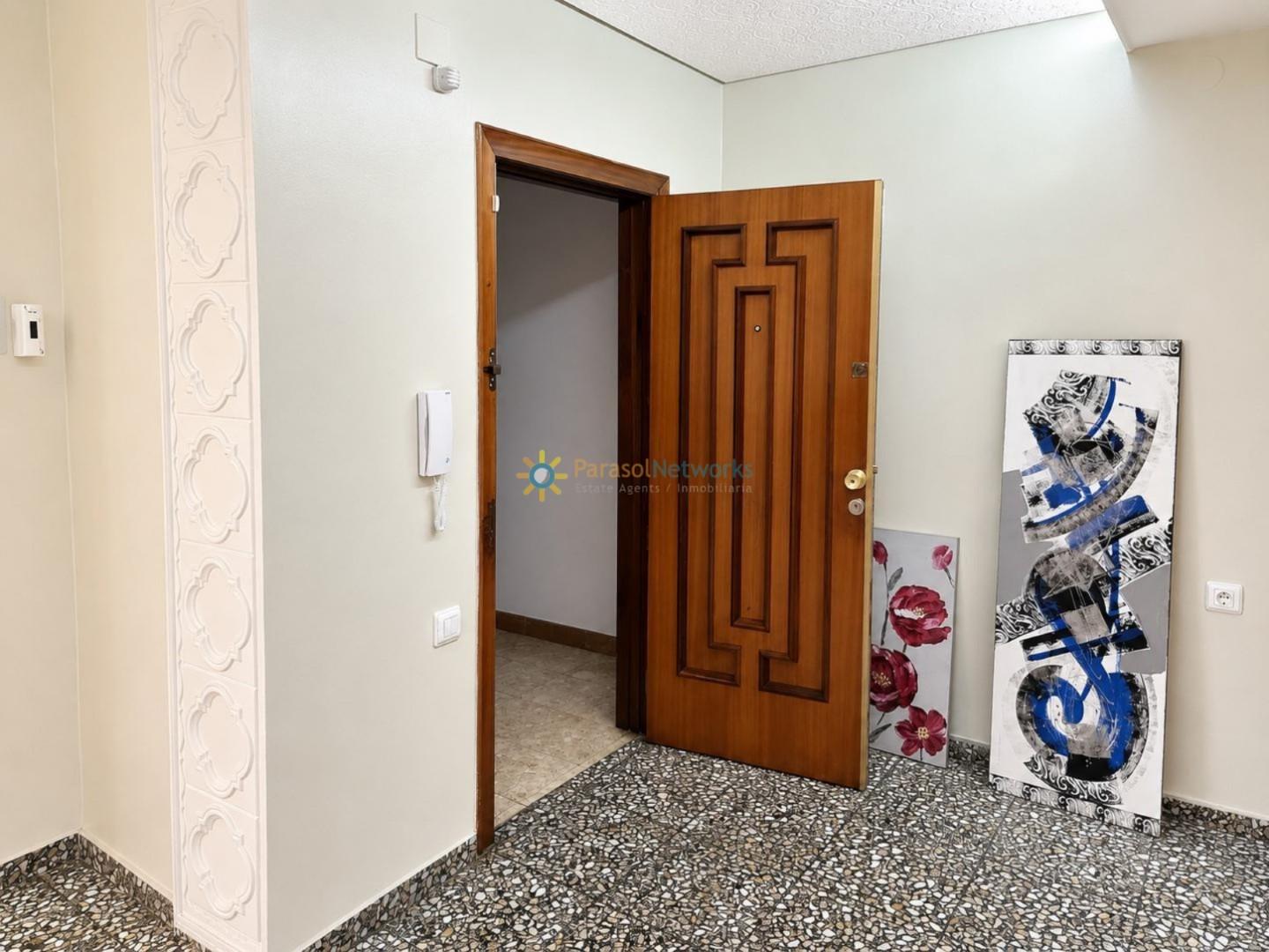 Apartment for Sale in Oliva