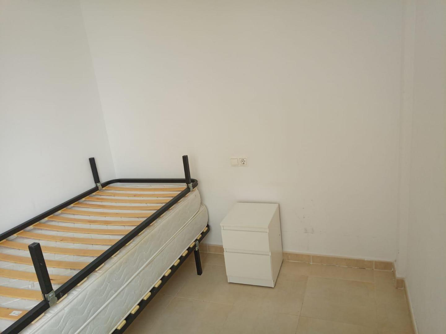 Duplex for Rent in Villalonga