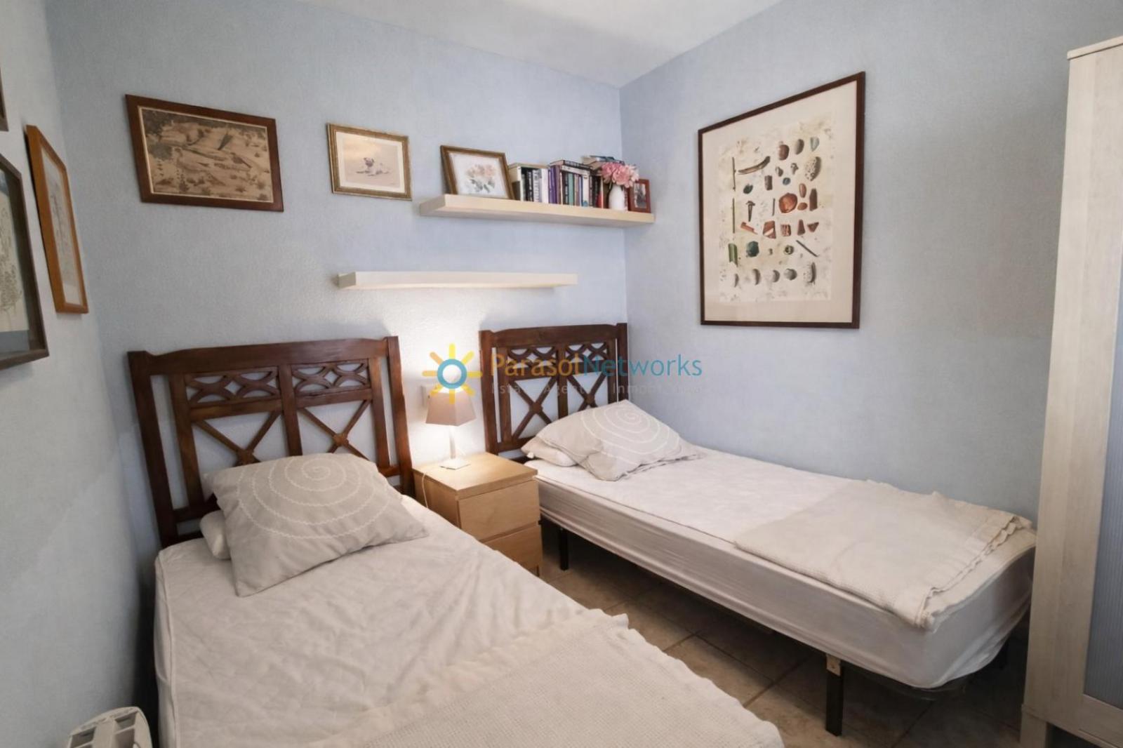 Villa for Sale in Oliva