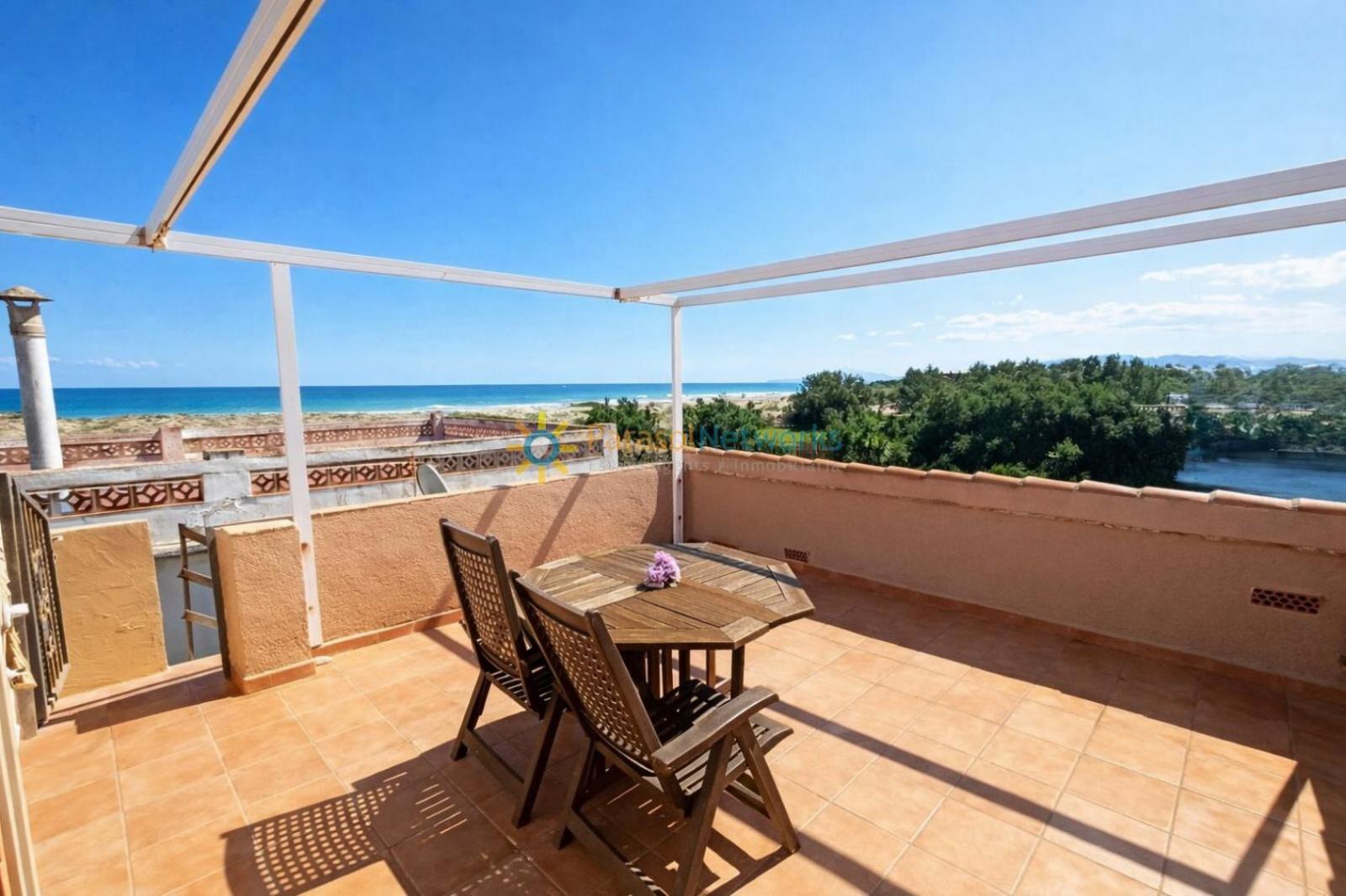 Villa for Sale in Oliva