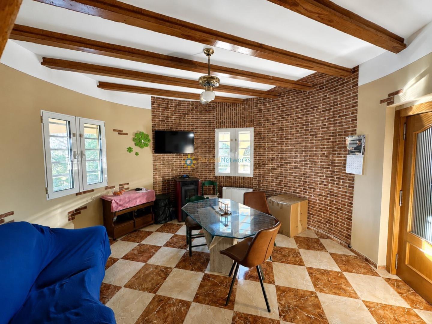 Villa for Sale in Benigánim