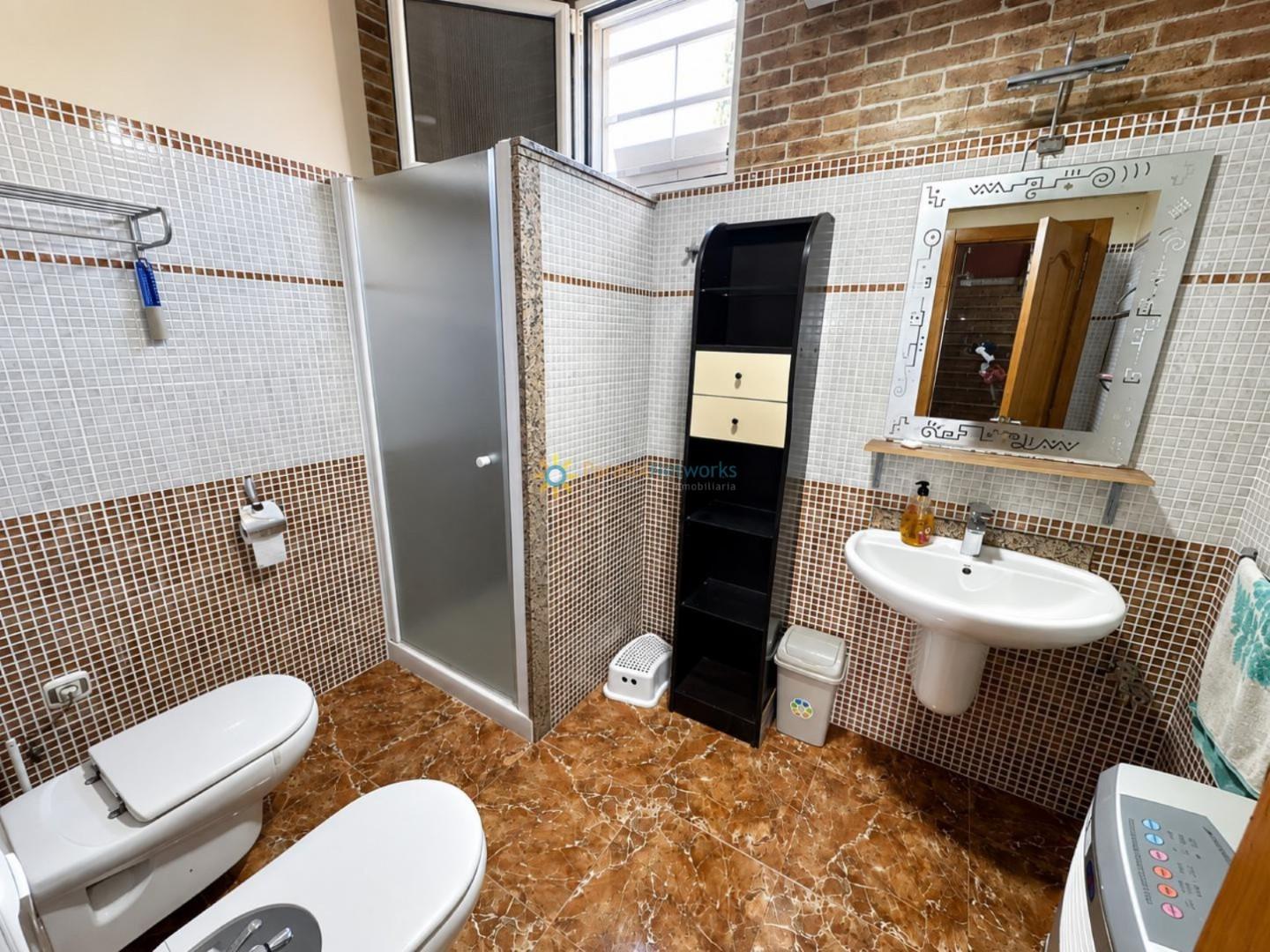 Villa for Sale in Benigánim