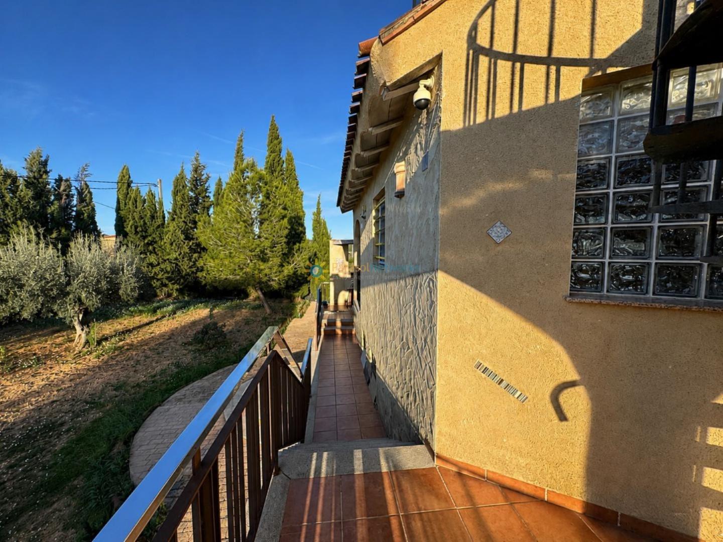 Villa for Sale in Benigánim