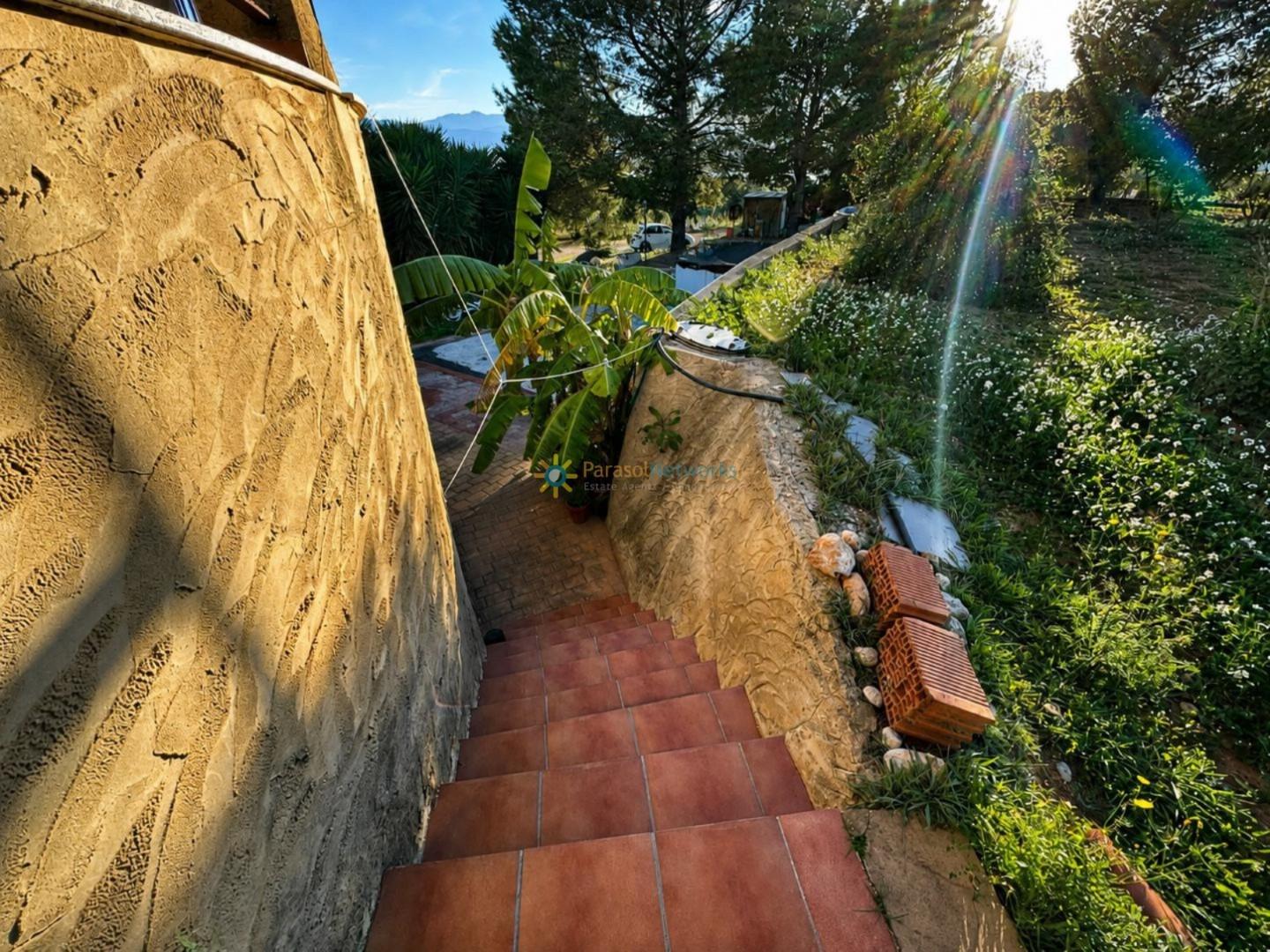 Villa for Sale in Benigánim