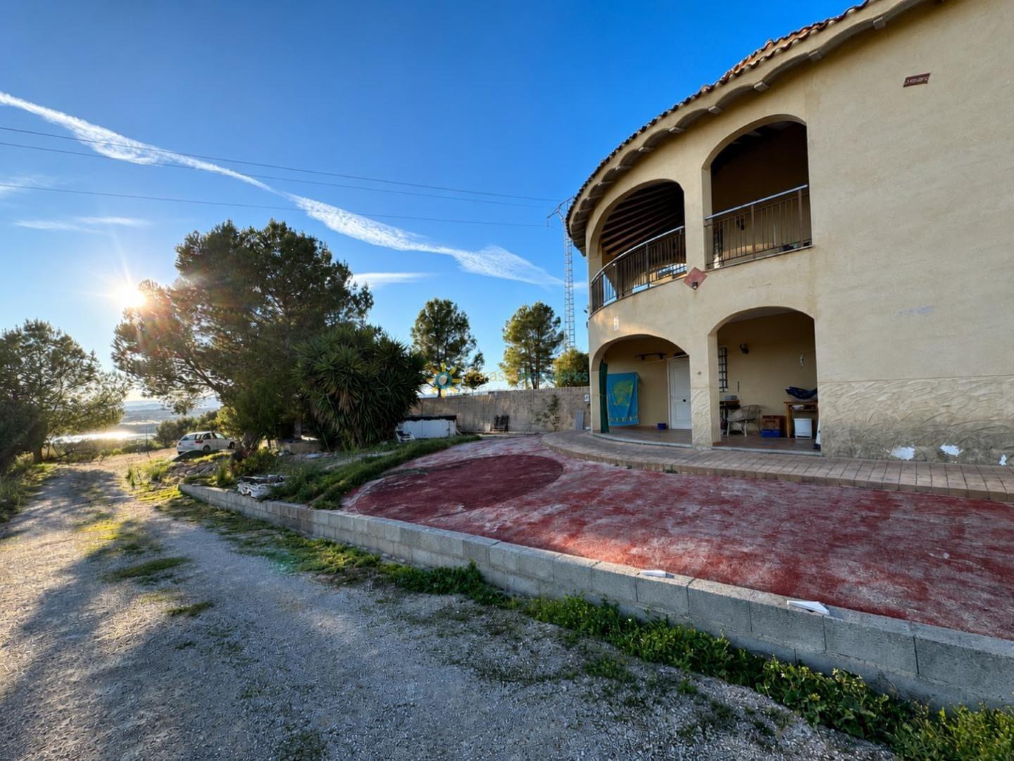 Villa for Sale in Benigánim