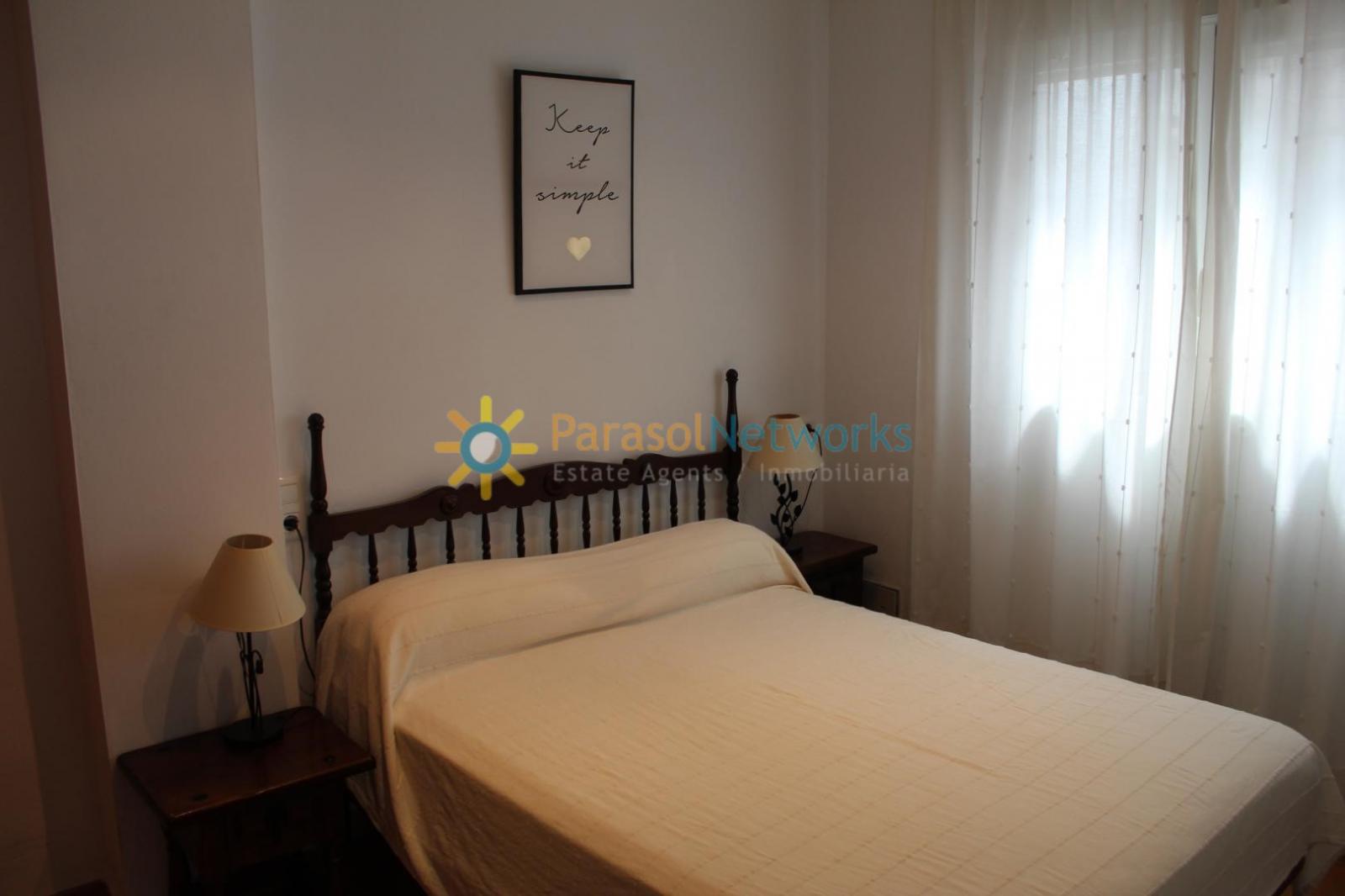 Chalet for Rent in Oliva