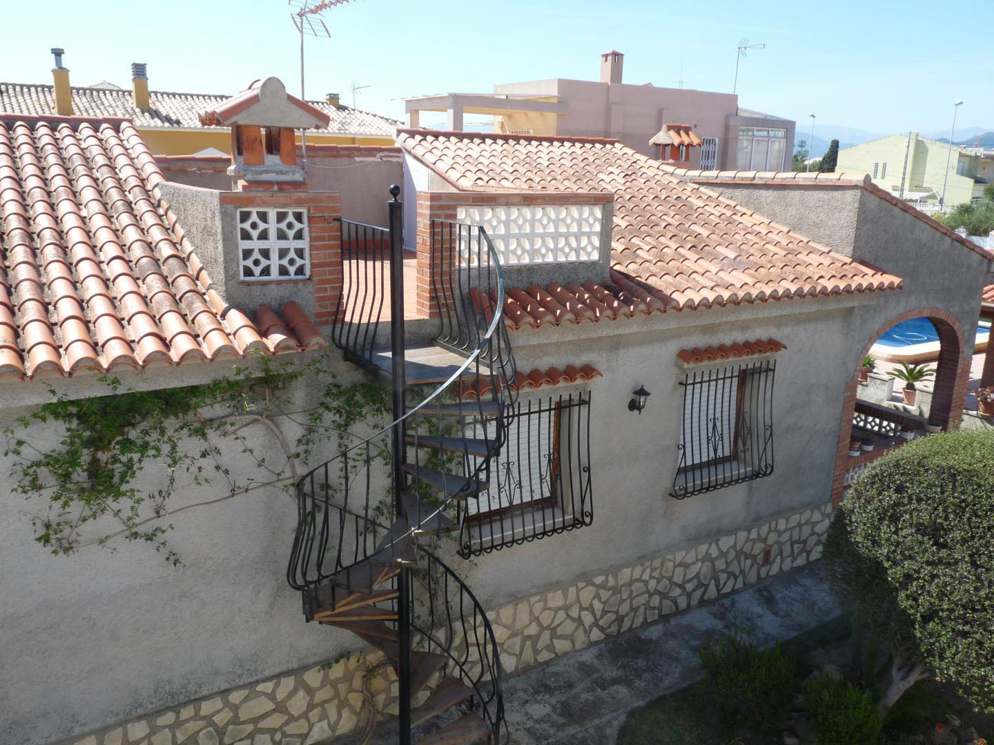 Villa for Rent in Oliva