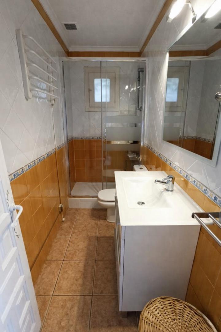 Villa for Sale in Oliva