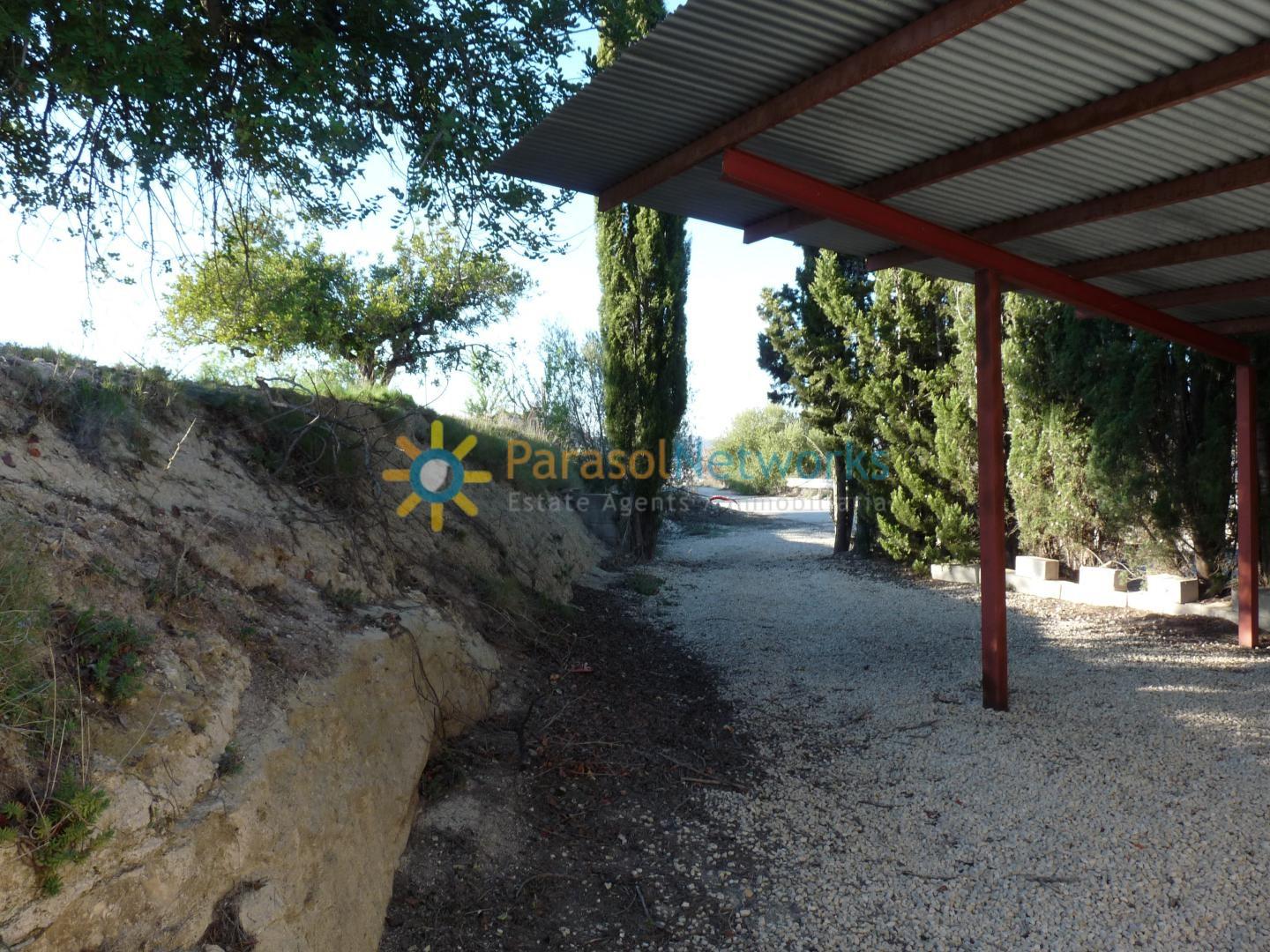 Parcela en Venta en Bèlgida