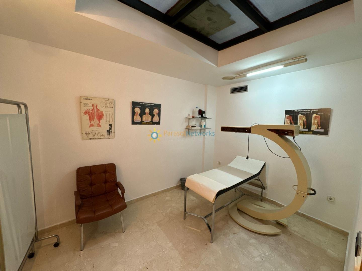 Oficina en Venta en Oliva