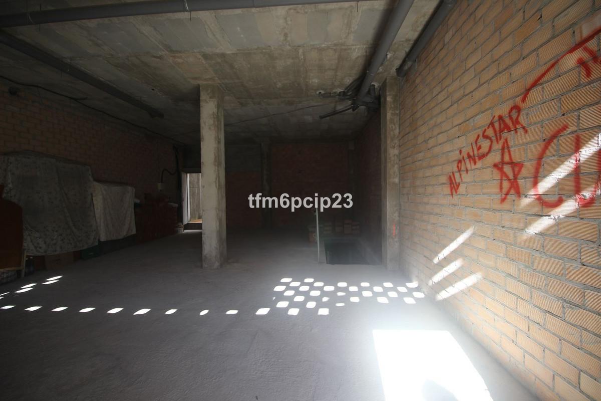 Premise for Sale in Estepona