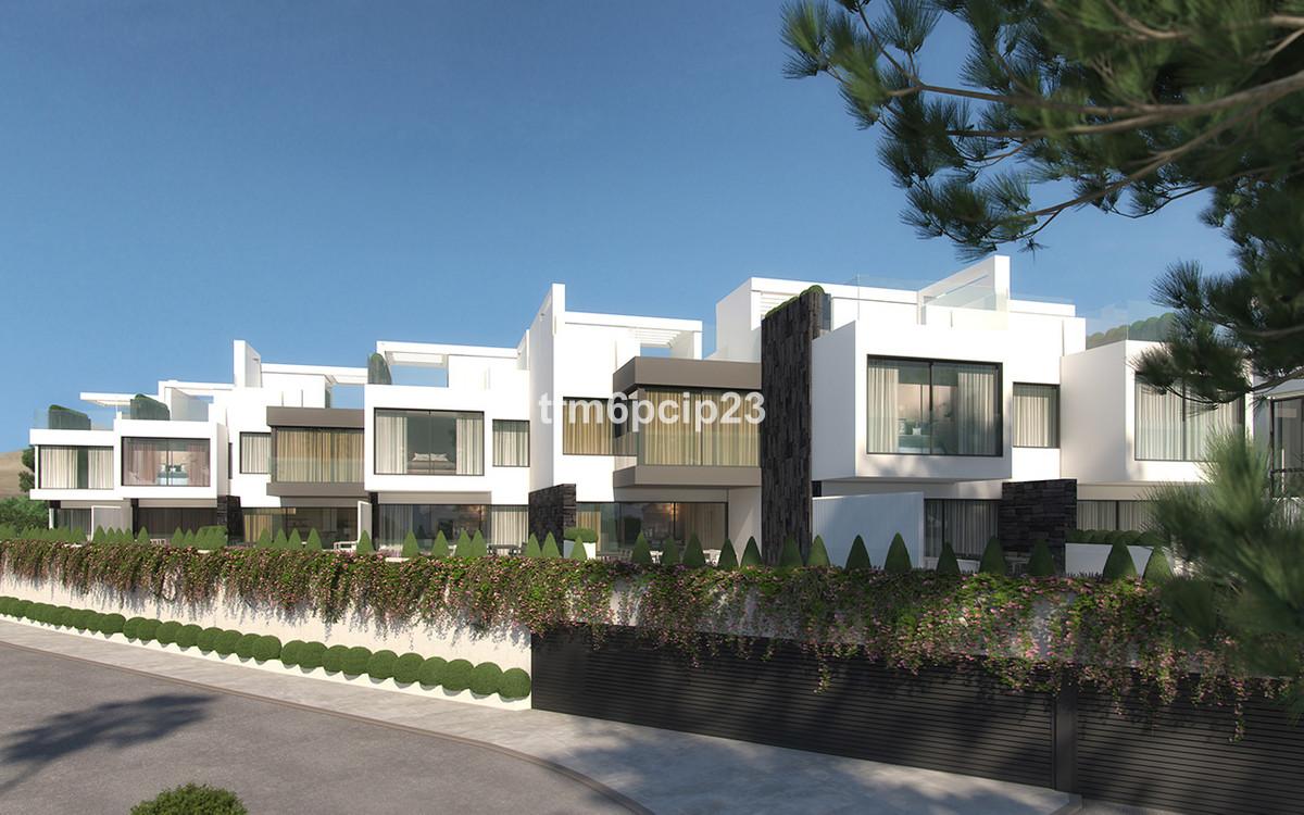 Adosado en Venta en Estepona