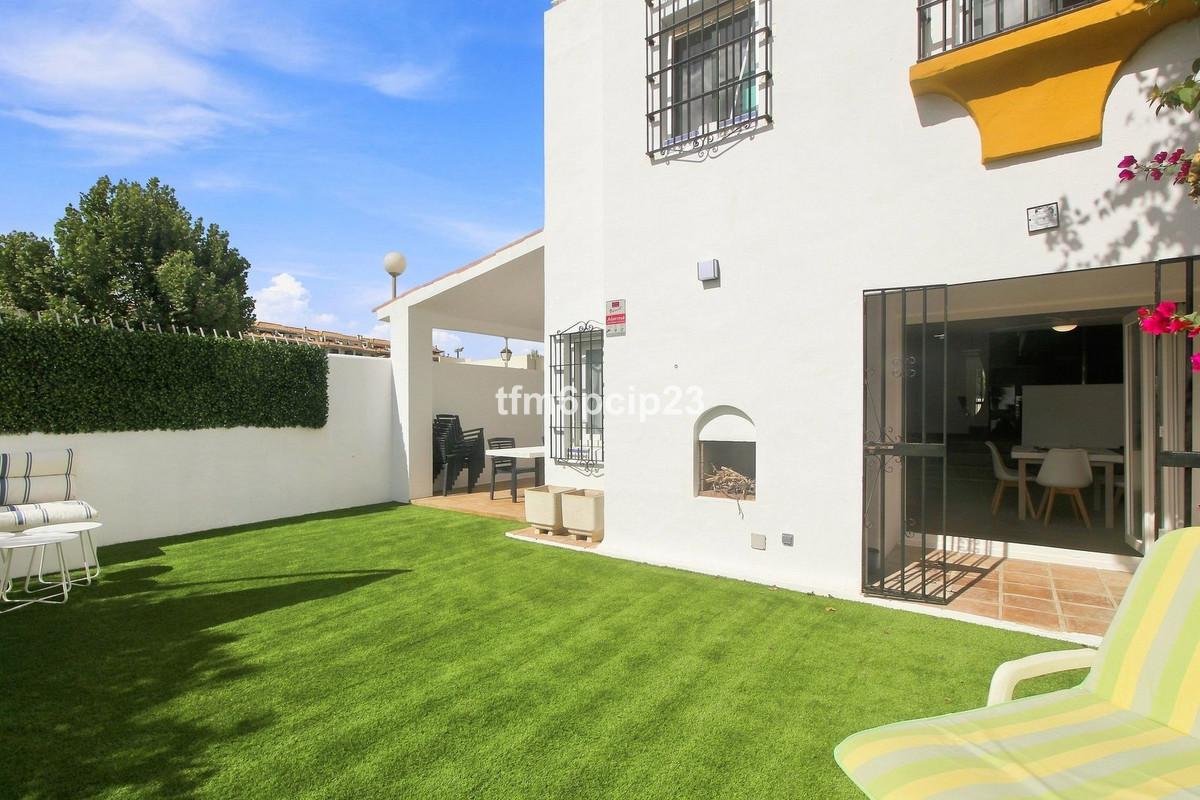 Semi-detached House for Sale in Casares