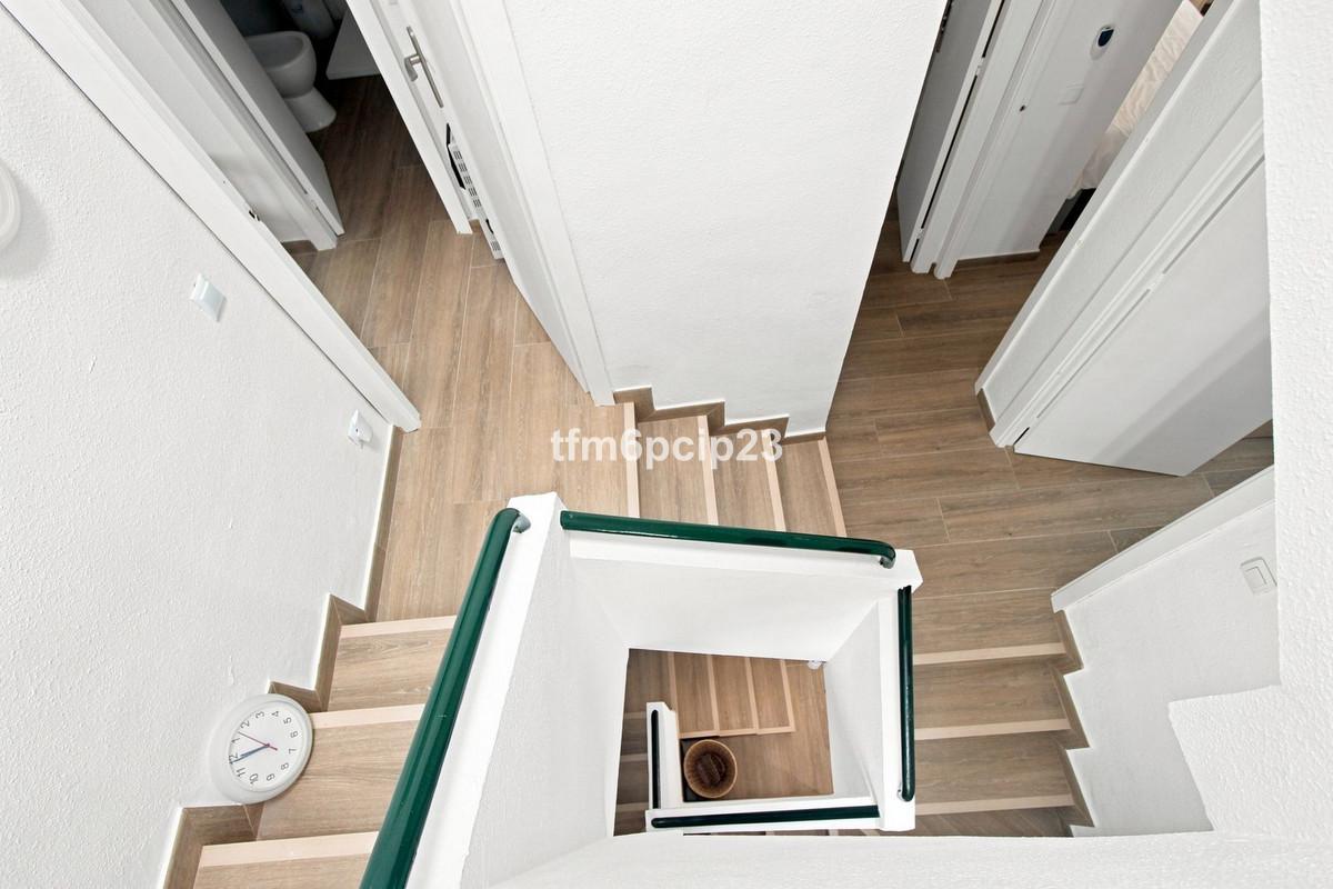 Semi-detached House for Sale in Casares