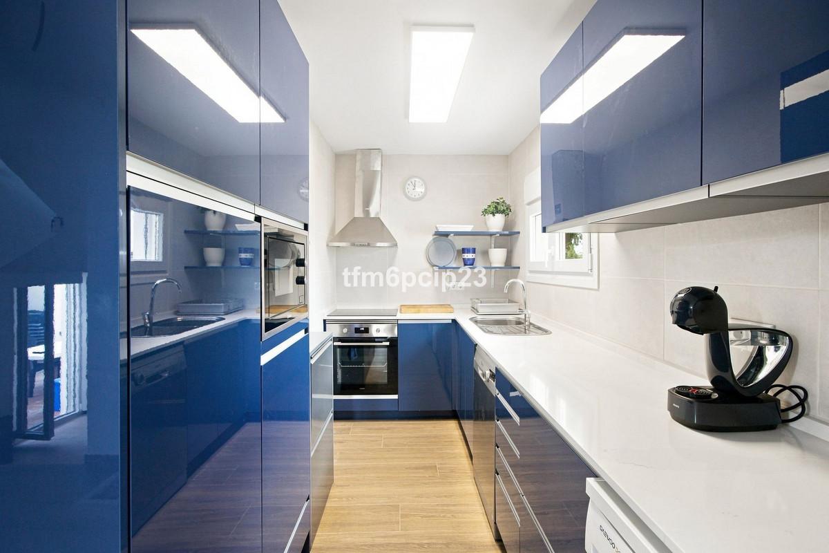 Semi-detached House for Sale in Casares