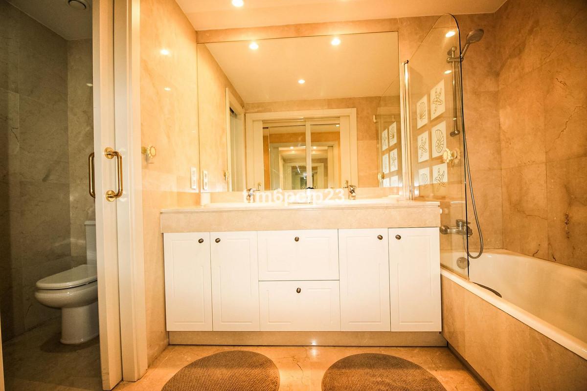 Apartment for Rent in Manilva