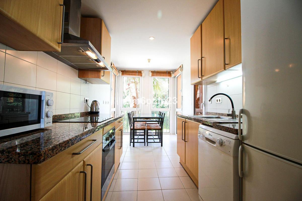 Apartment for Rent in Manilva