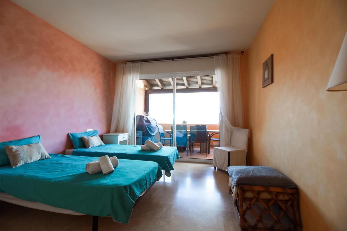 Apartment for Rent in Manilva