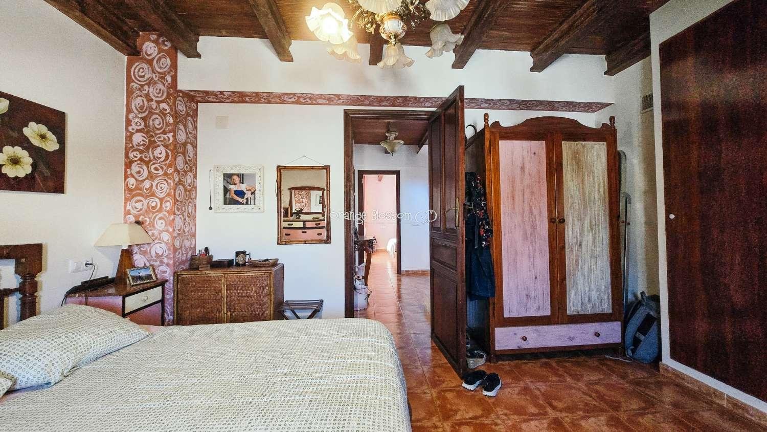 House for Sale in Villalonga