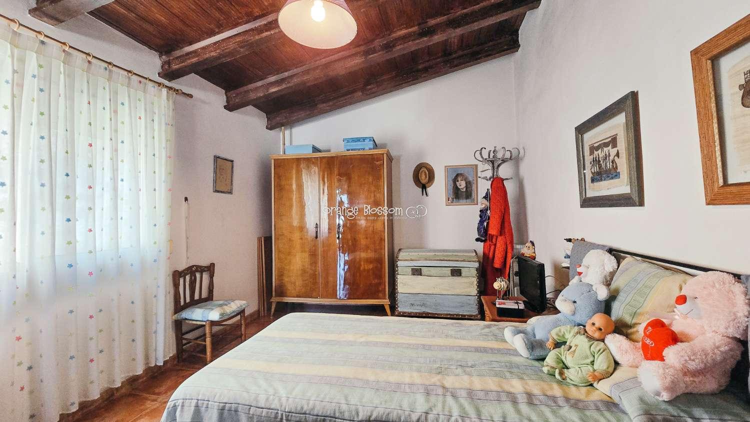 House for Sale in Villalonga