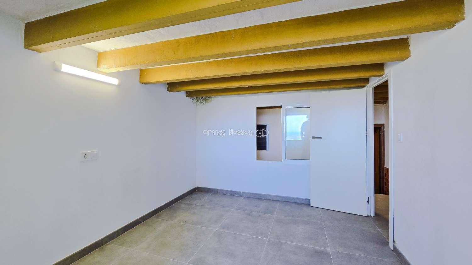 Villa for Sale in Villalonga