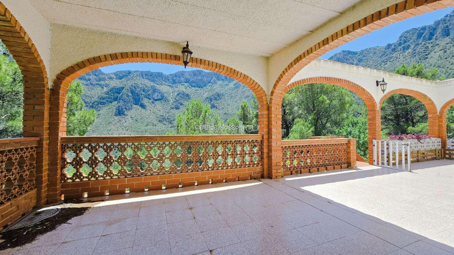 Villa for Sale in Villalonga