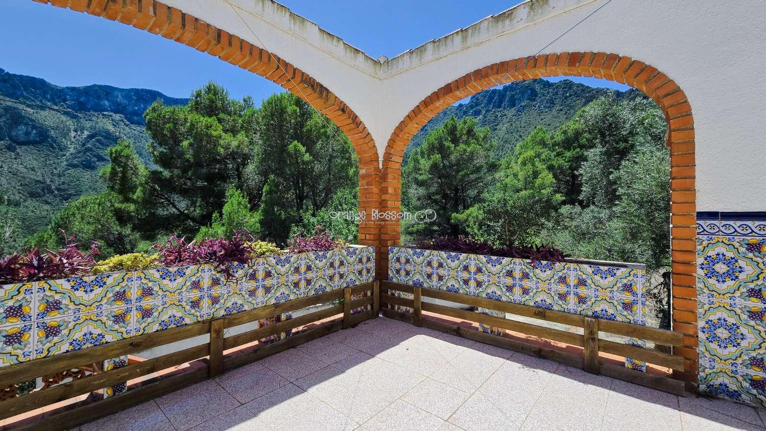 Villa for Sale in Villalonga