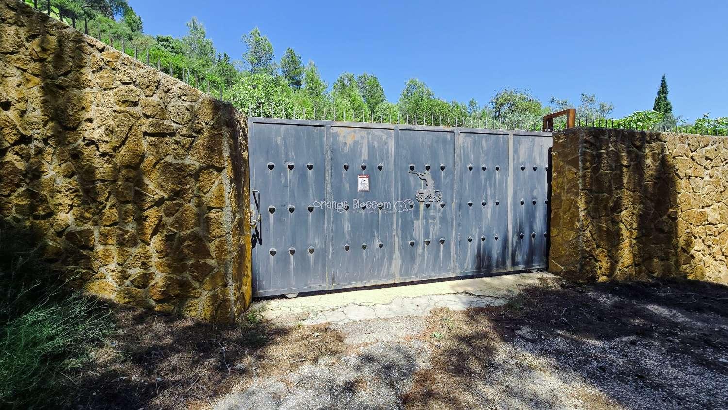 Villa for Sale in Villalonga
