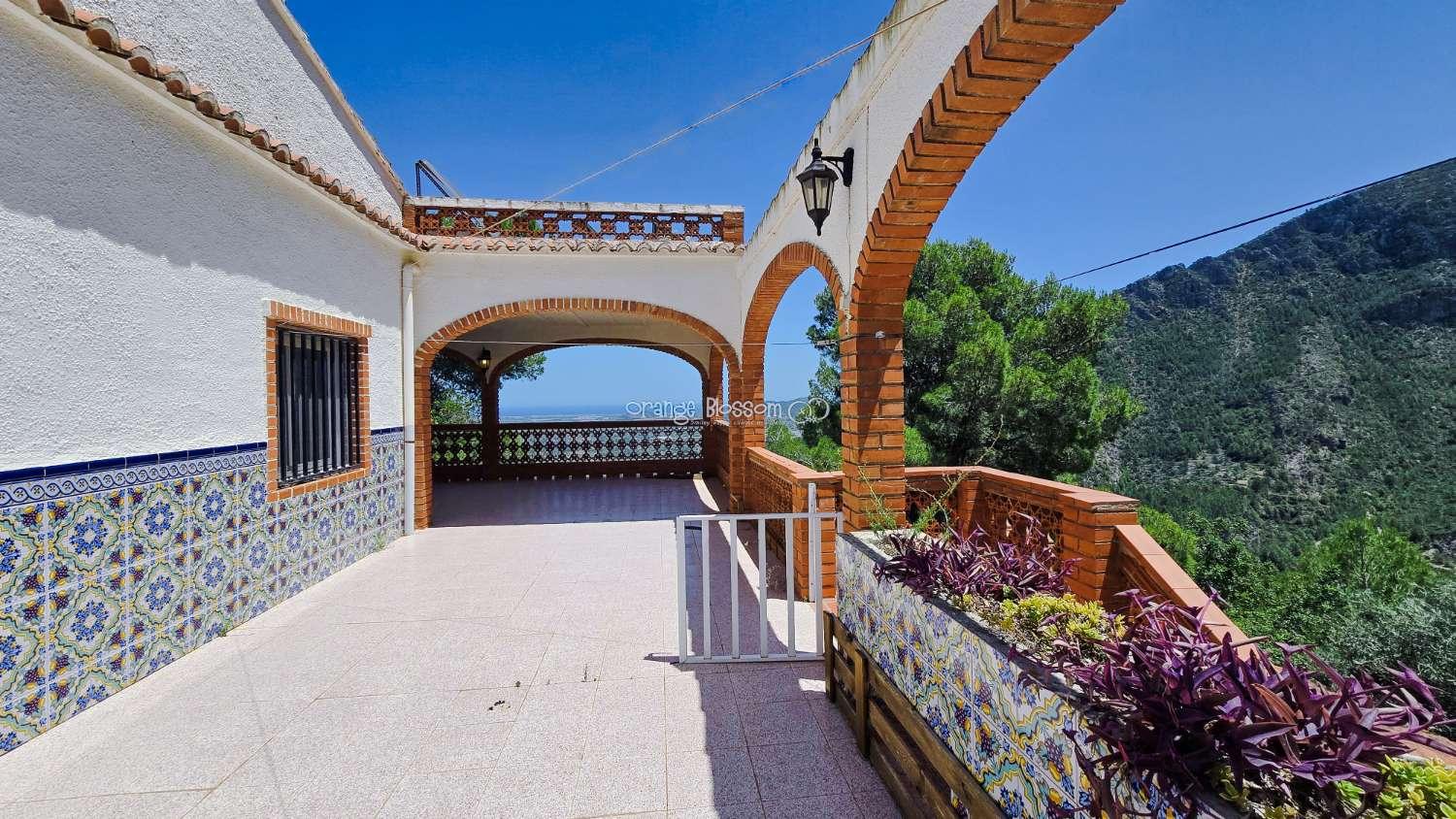 Villa for Sale in Villalonga