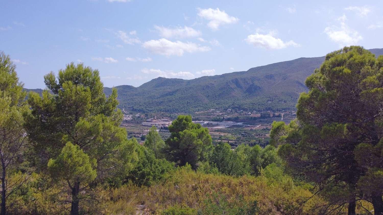 Parcela en Venta en Ador