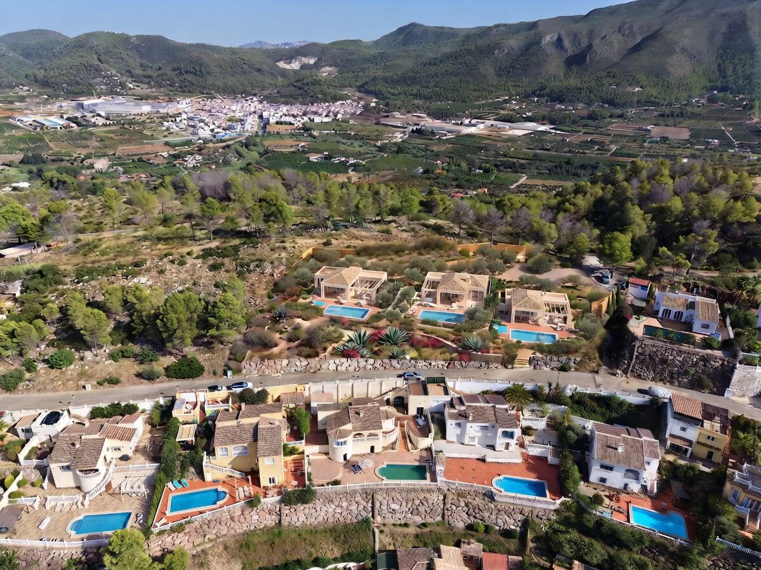 Parcela en Venta en Ador