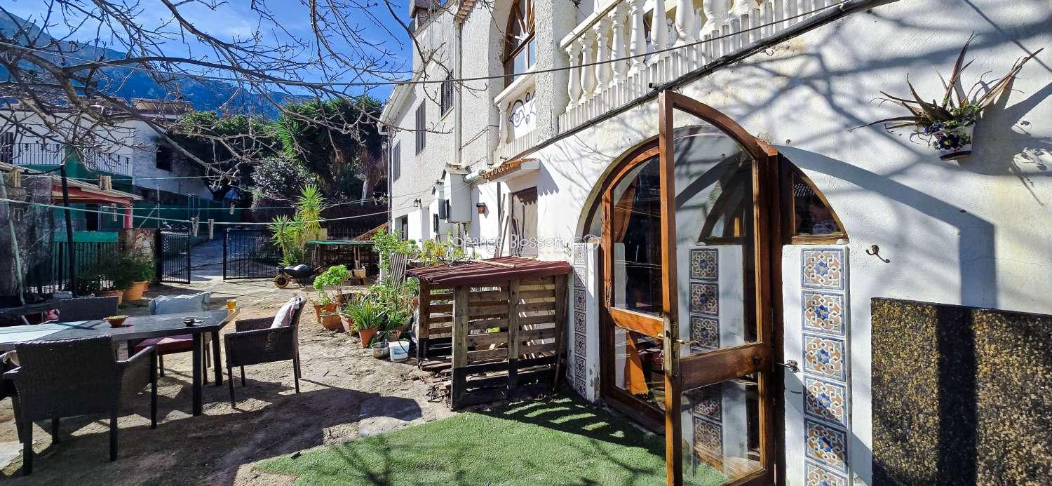 Villa for Sale in Villalonga
