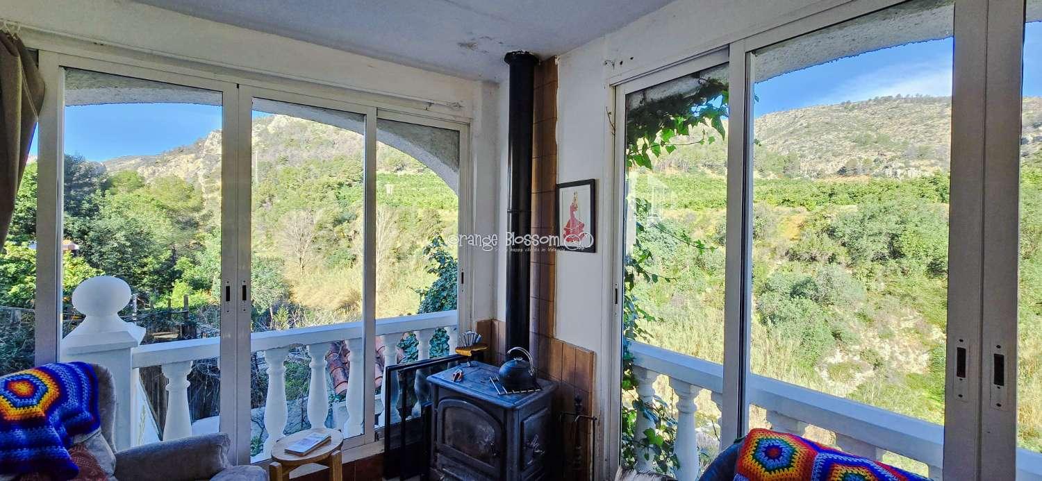 Villa for Sale in Villalonga