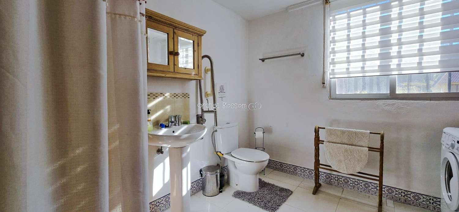 Villa for Sale in Villalonga