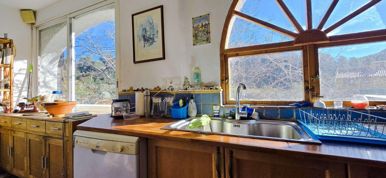 Villa for Sale in Villalonga