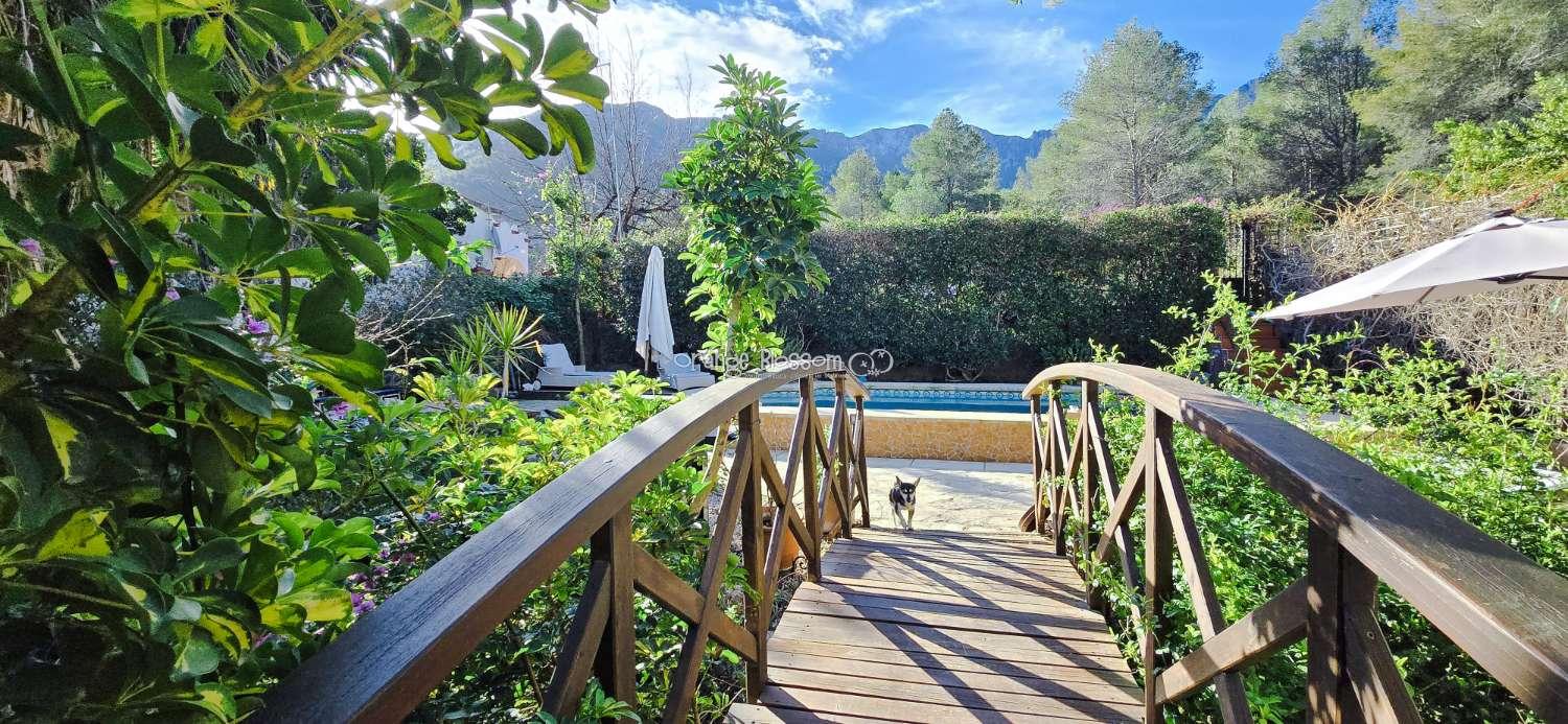Villa for Sale in Villalonga