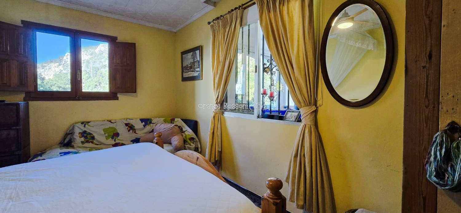 Villa for Sale in Villalonga