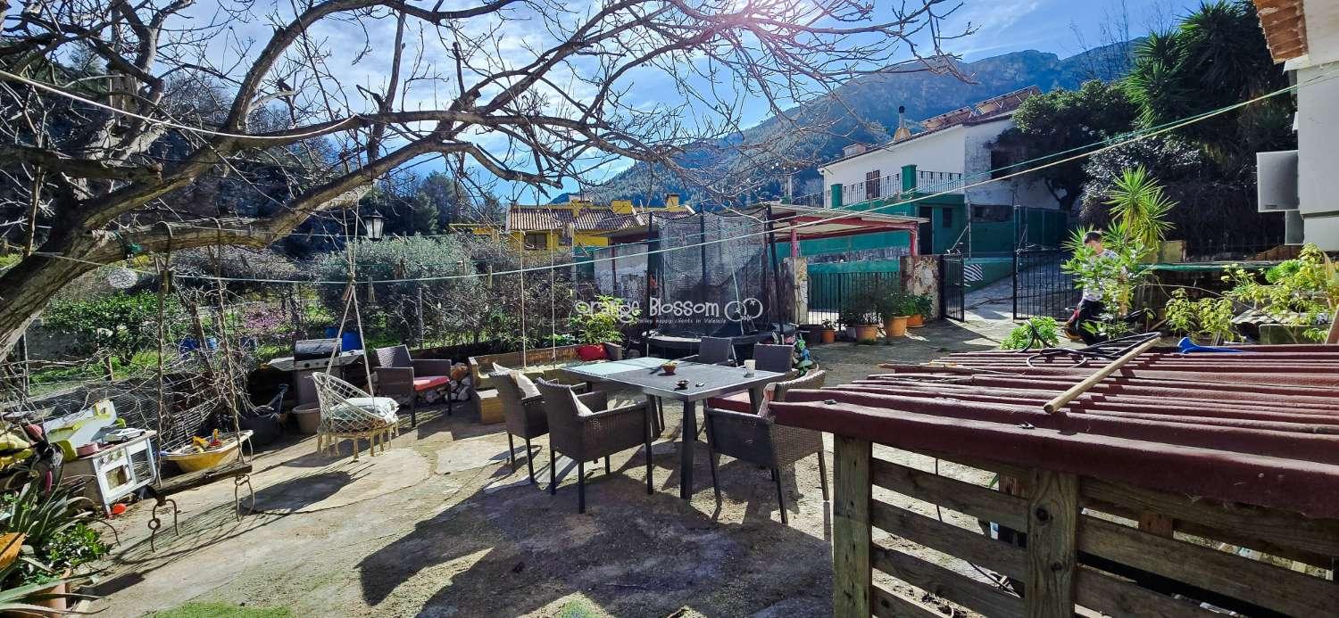 Villa for Sale in Villalonga