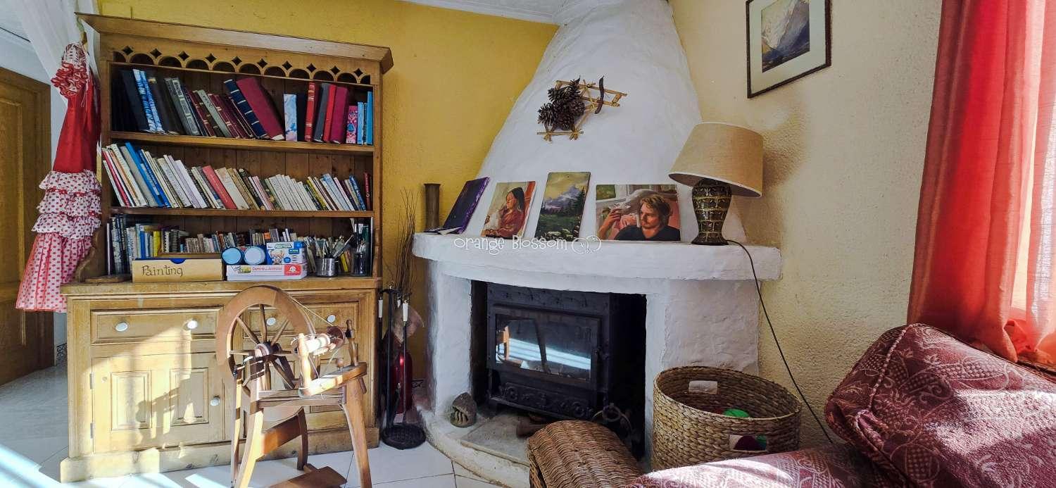 Villa for Sale in Villalonga
