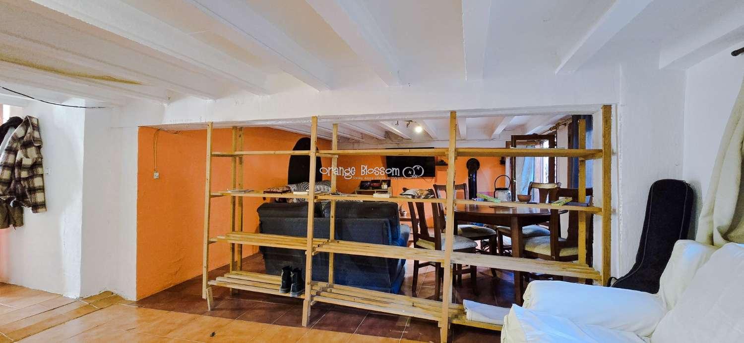Villa for Sale in Villalonga
