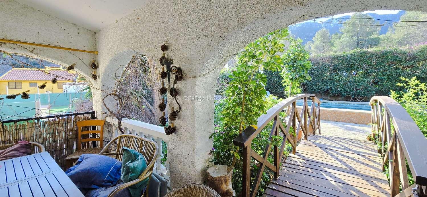 Villa for Sale in Villalonga