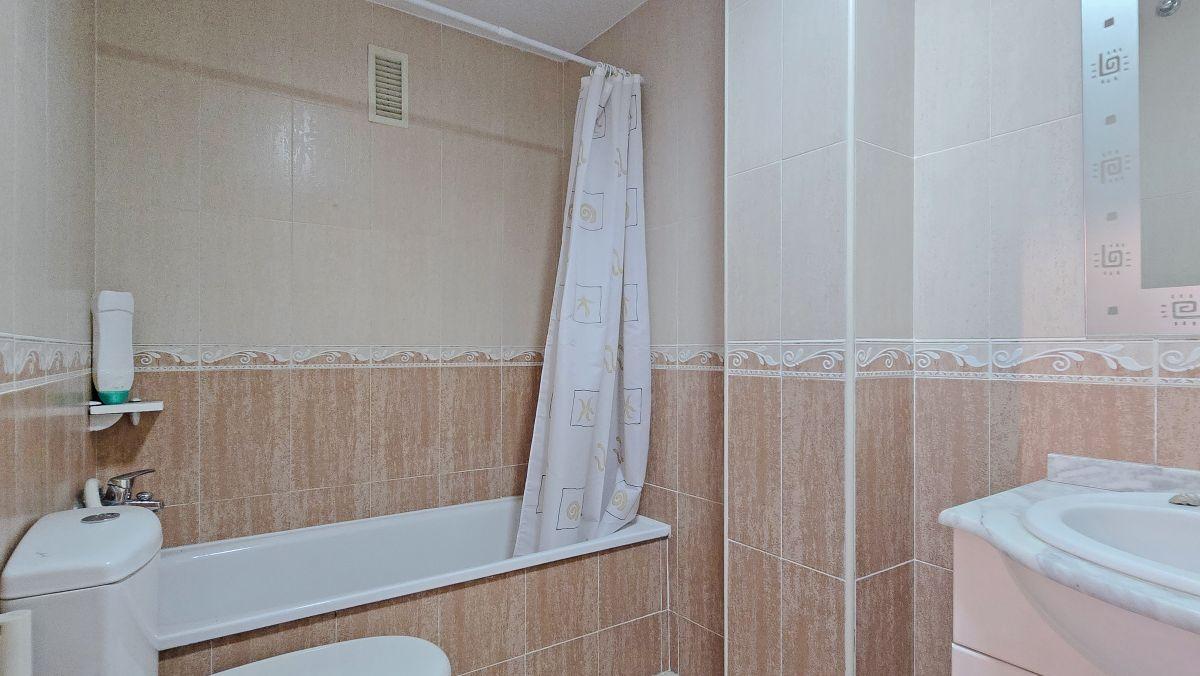 Penthouse for Sale in Ador