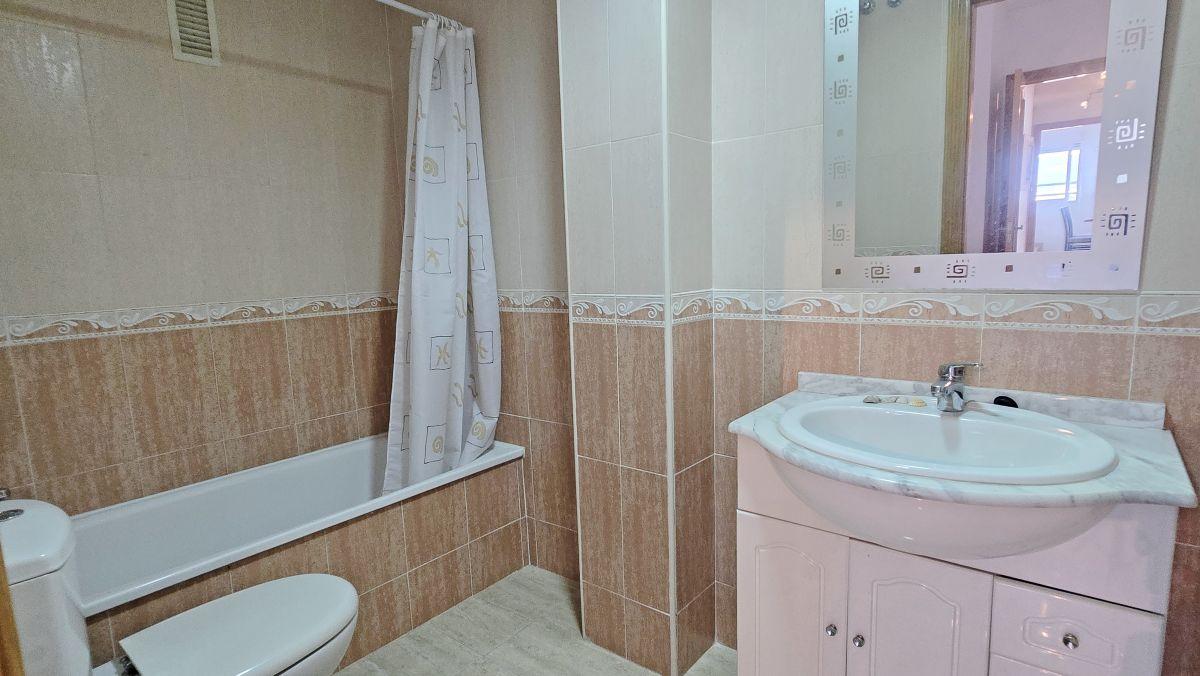 Penthouse for Sale in Ador