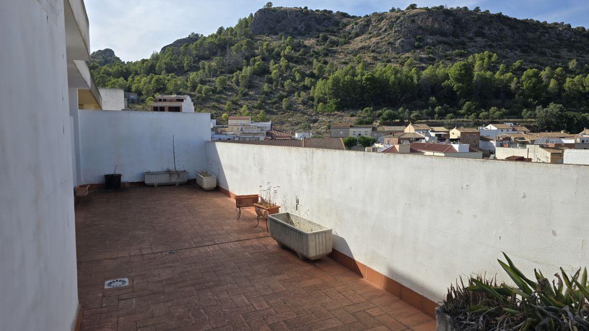 Penthouse for Sale in Ador