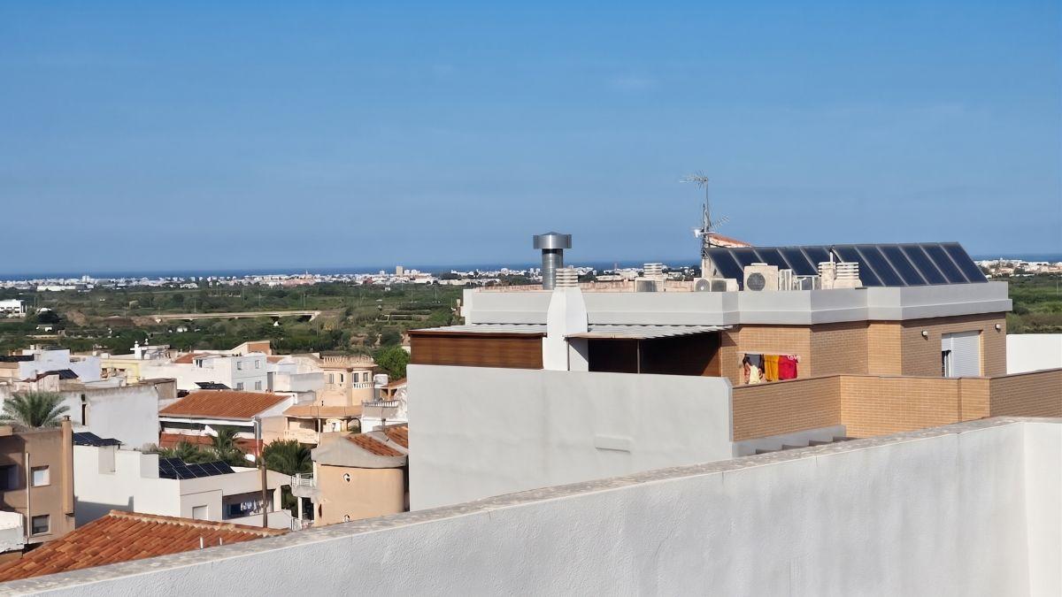Penthouse for Sale in Ador
