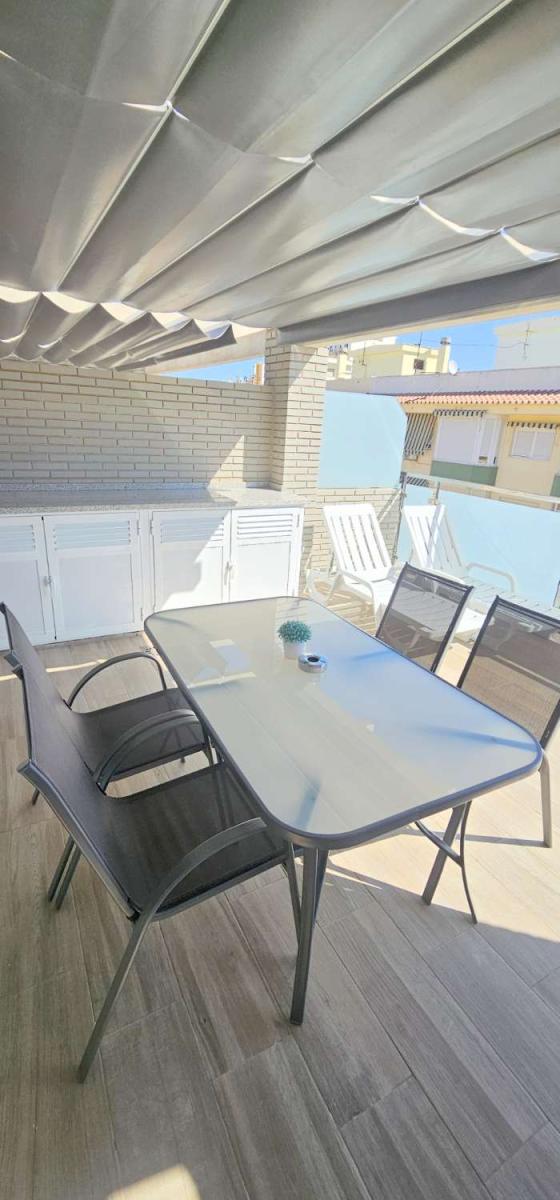 Penthouse for Holiday Rental in Torre del Mar