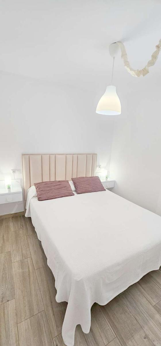 Penthouse for Holiday Rental in Torre del Mar