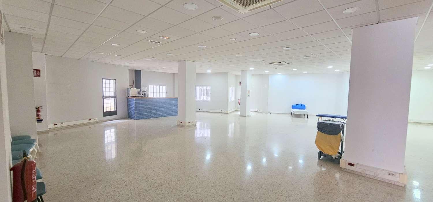 Premise for Sale in Vélez-Málaga